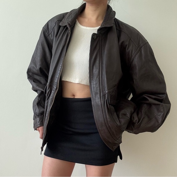 Members Only Vintage Chocolate Leather Bomber Jacket - Picture 6 of 8